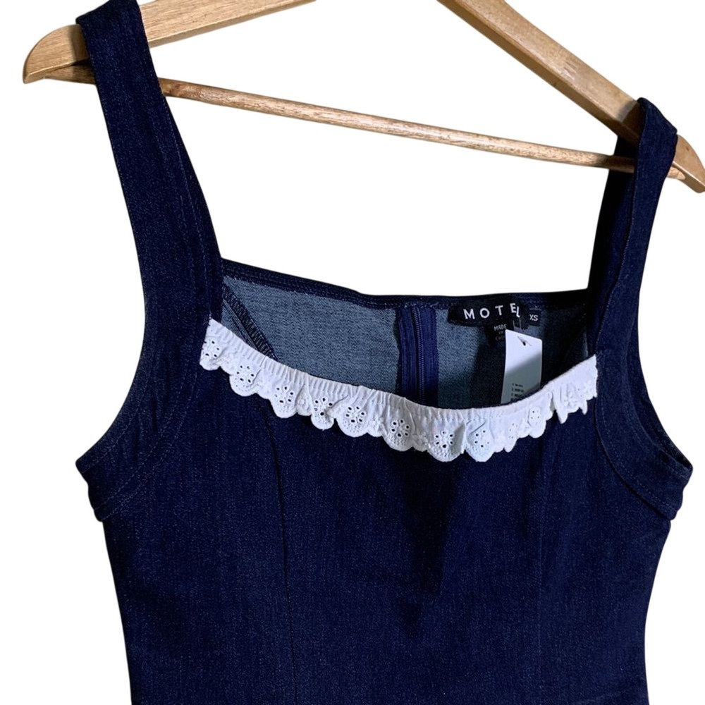 Motel Corset Crop Top Womens XS Blue Denim Eyelet Lace Trim Urban Outfitters - Picture 2 of 7
